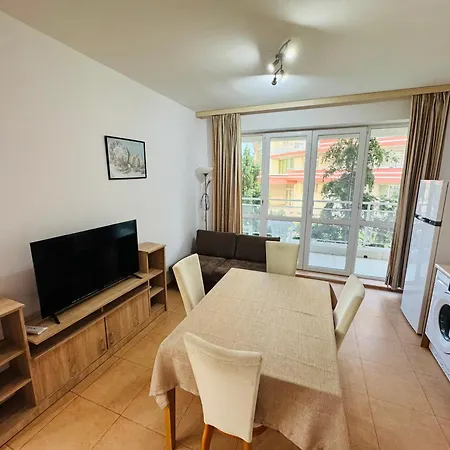Sunny Hause 106 One Bedroom Apartment Slantschew brjag