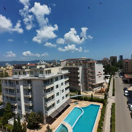Sunny Hause 106 One Bedroom Apartment Slantschew brjag